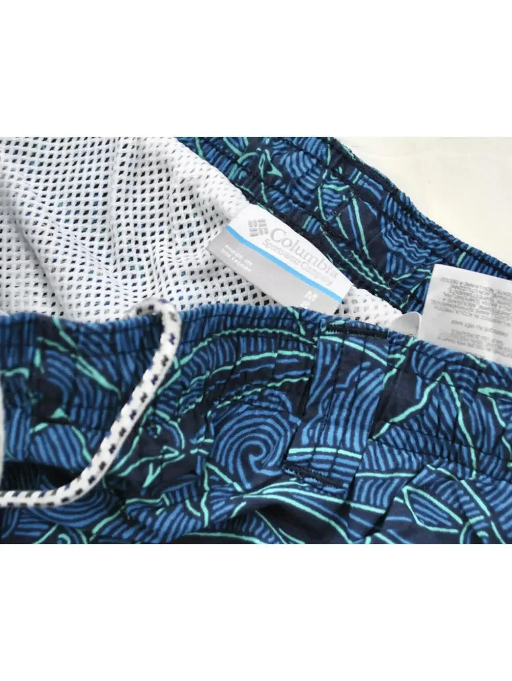 Columbia Sportswear Mens Swim Pattern Blue Swimsuit Size Medium (33-34)